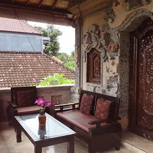 https://sunarta-homestay.ubudhotelsnow.com